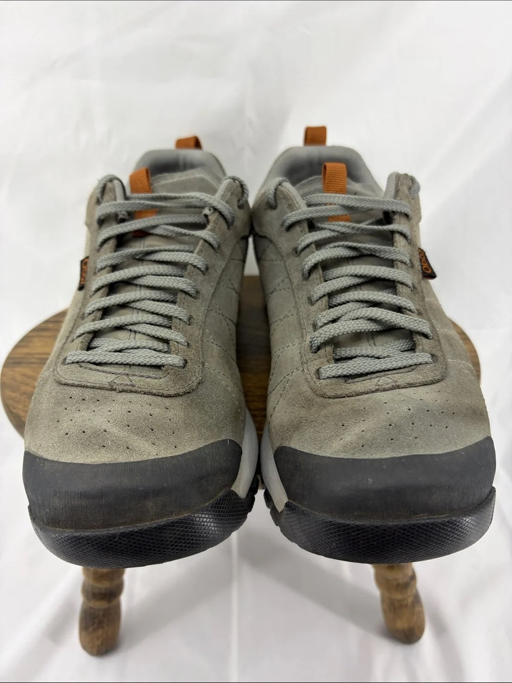 Oboz Mens Bozeman Gray Leather Low Top Hiking Shoes in Canteen, sz 9.5